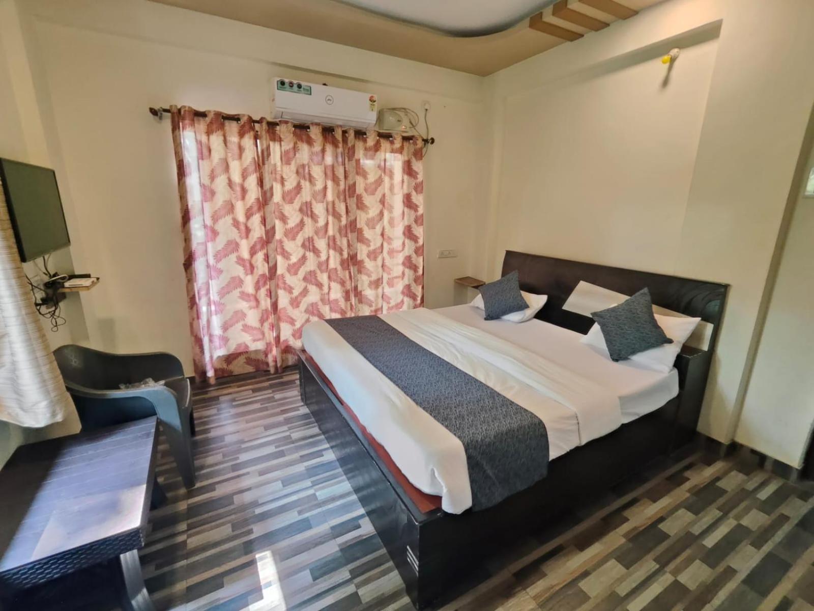 Anant Villa & Resorts Нагаон Екстер'єр фото
