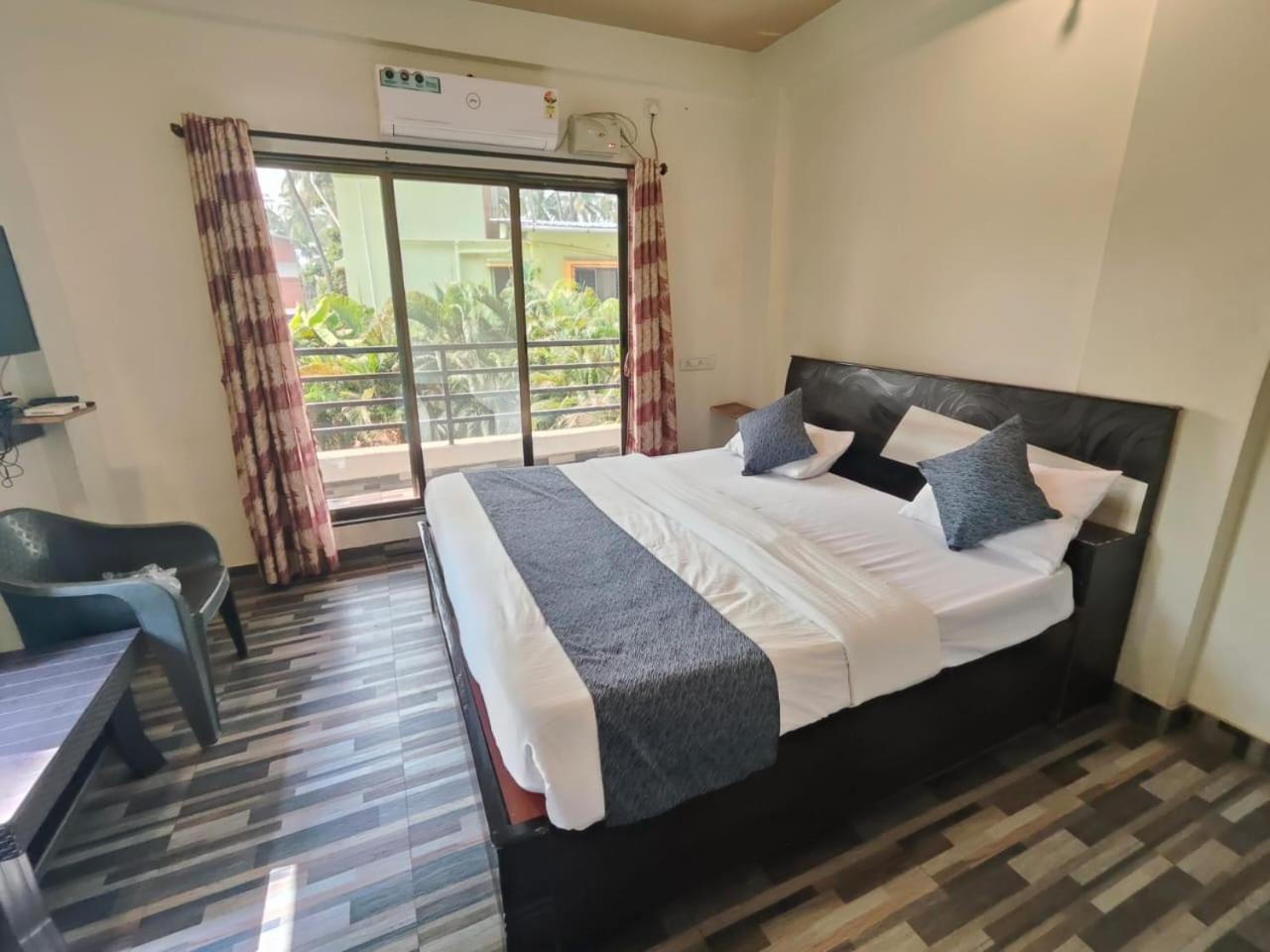 Anant Villa & Resorts Нагаон Екстер'єр фото